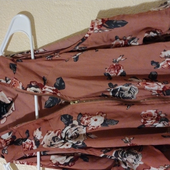 JUSTIFY plus size blouse - Picture 11 of 11